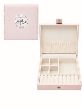 NWT Taylor Madison Designs Compact Pink Faux Leather Travel Jewelry Box